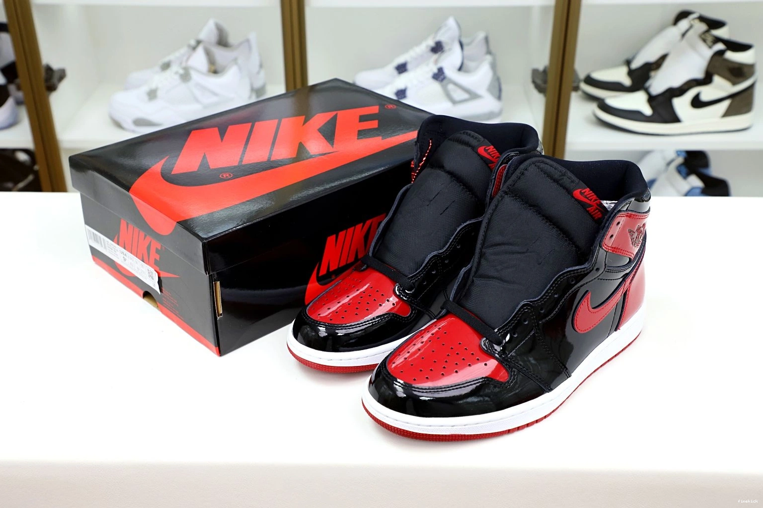 PATENT JORDAN BRED OG HIGH AIR 1 0215
